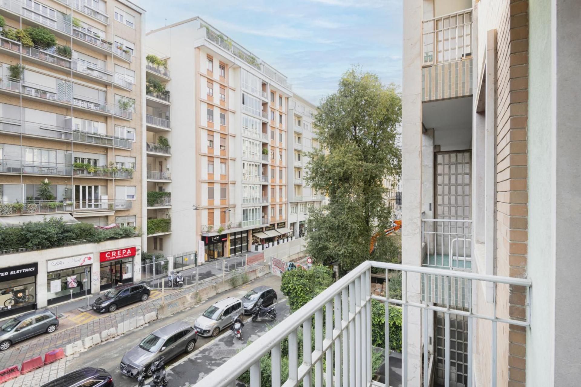 Apartamento Easylife - Luminosa Dimora In Sant'ambrogio *